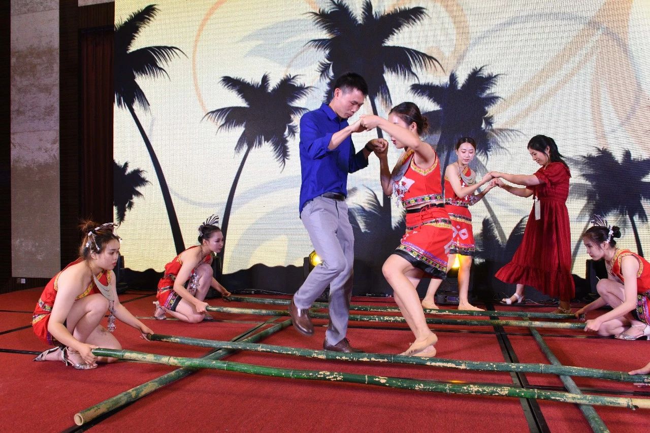 2019華宇客戶答謝會8.jpg